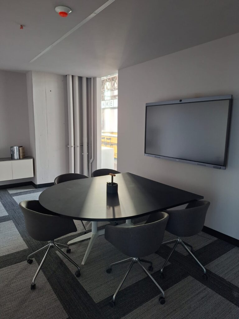 WhatsApp Image 2025-09-22 at 2.30.44 PM (5)