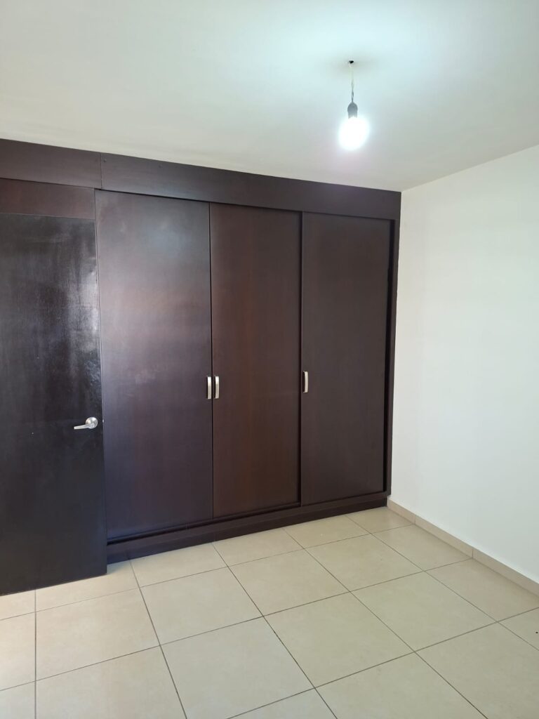 WhatsApp Image 2025-10-21 at 4.22.33 PM (1)