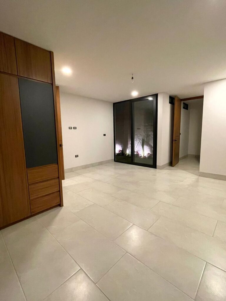 WhatsApp Image 2025-11-28 at 11.24.51 AM (4)