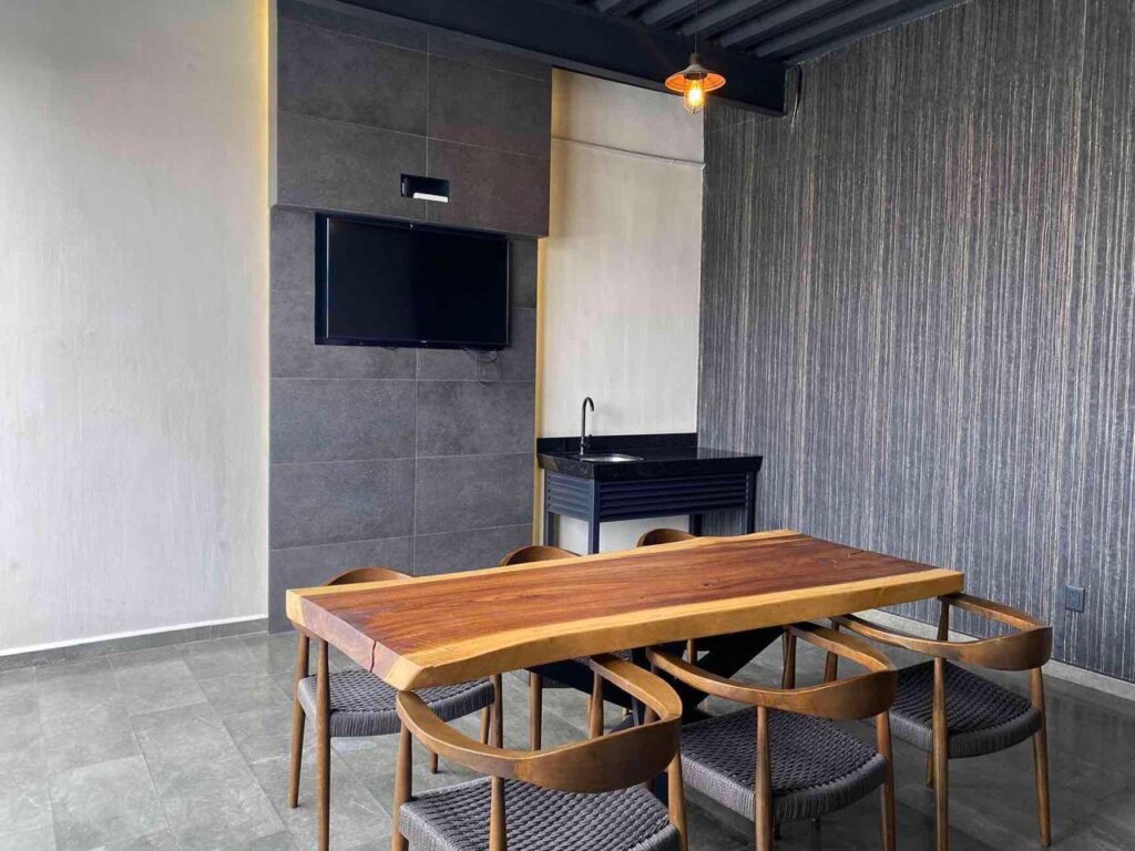 WhatsApp Image 2025-12-05 at 12.01.49 PM (5)