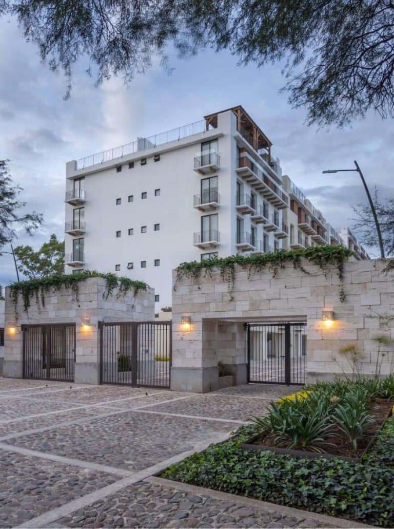 WhatsApp Image 2025-05-05 at 4.54.15 PM (4)