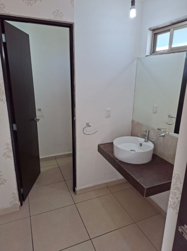 WhatsApp Image 2025-10-21 at 4.22.32 PM (2)